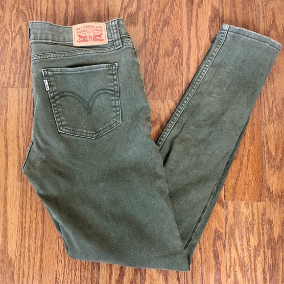 levi's olive jeans